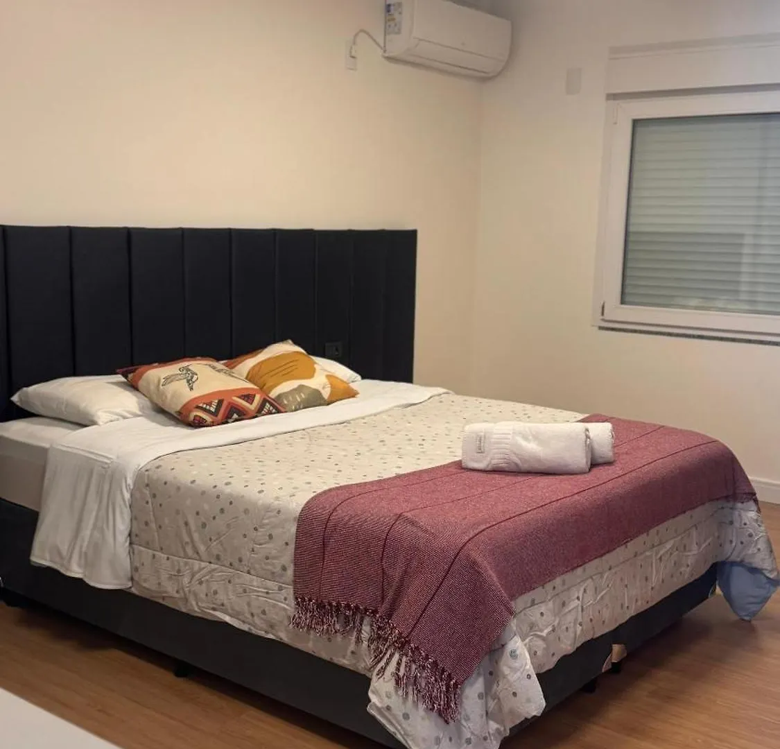 Casa 3 Quartos Reformada Em Dezembro De 2024 포메로데 브라질